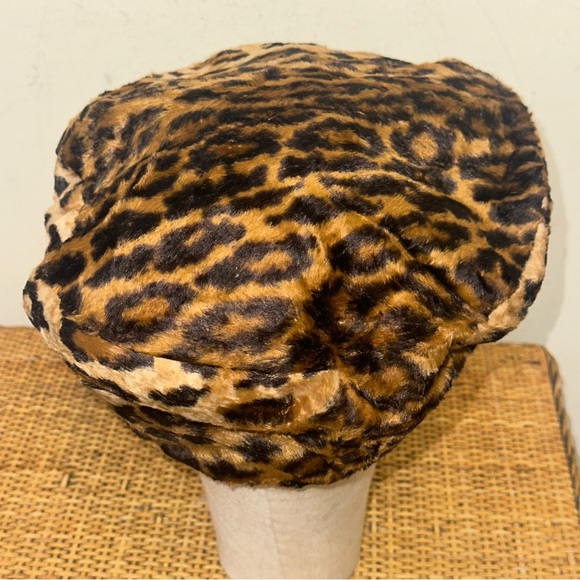 Vintage Barret Hat Leopard Pattern Calf Hair Women’s Animal Print Disco Retro